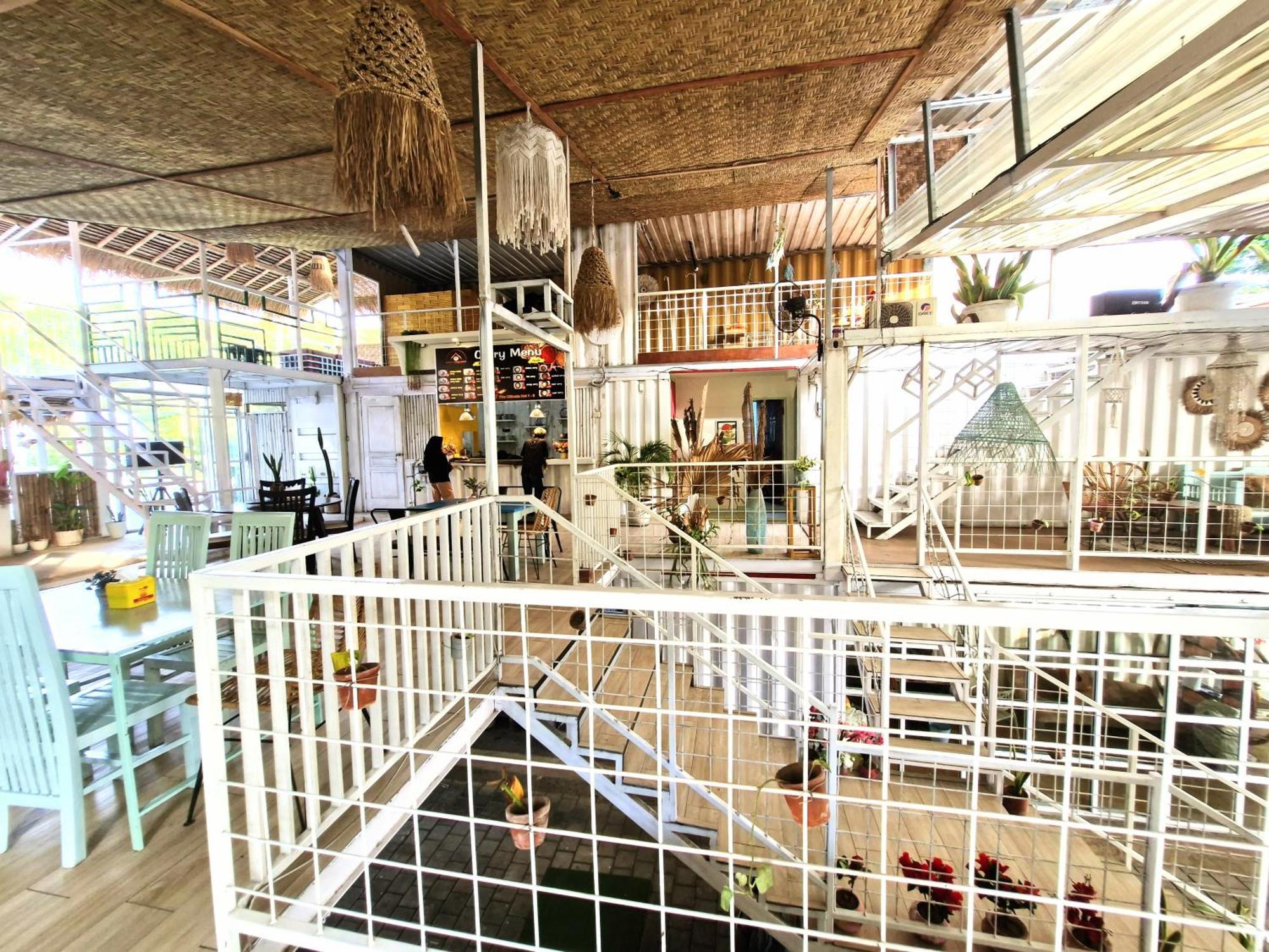 Karcof Container Hostel سينغيغي المظهر الخارجي الصورة